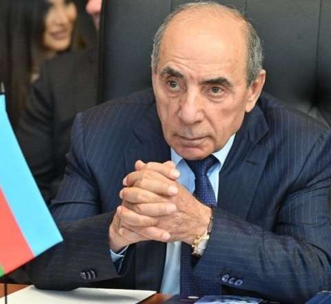 80 yaşlı baş nazir müavini Moskvada 