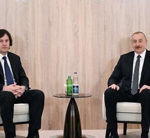 İlham Əliyevlə Kobaxidzde bəyanatlarla çıxış edirlər 