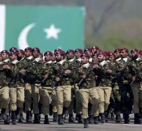 Pakistan İrana qarşı müharibəyə qoşula bilər - İddia 