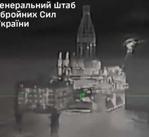 Ukrayna Xəzərdə neft platformalarını vurdu 