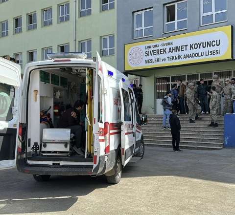 Türkiyədə məktəbə silahlı hücum: 1 ölü, 18 yaralı - VİDEO - YENİLƏNDİ