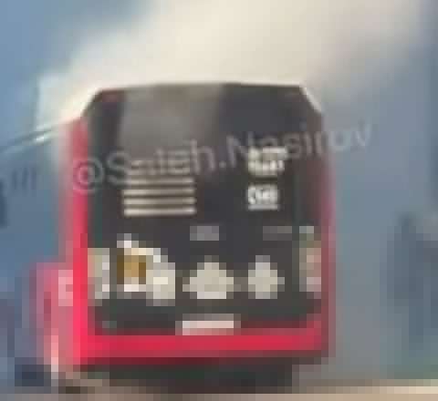 “BakuBus” avtobusunda tüstülənmə oldu  - VİDEO