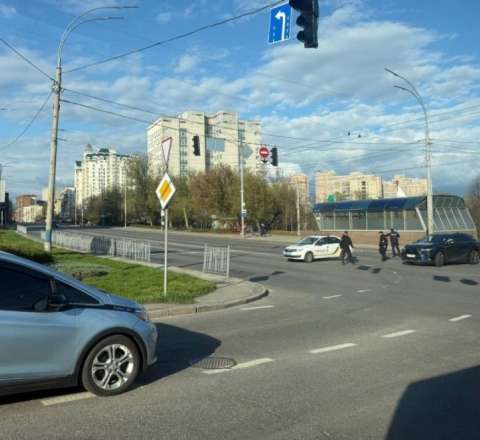 Kiyevdə insanlara atəş açıldı: Ölənlər və yaralananlar var 