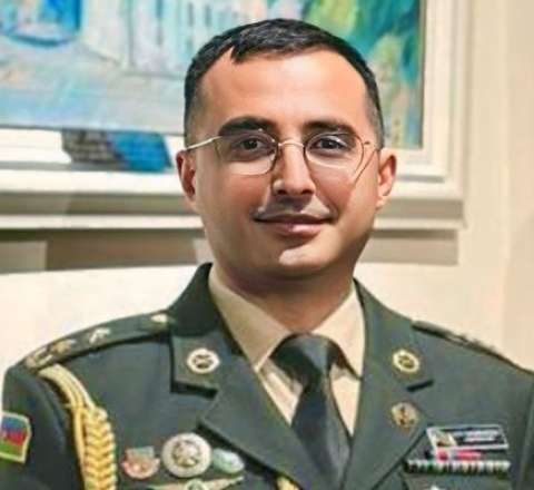 70 kq qızılla saxlanılan polkovnik-leytenantın 7 il həbsi tələb edildi 