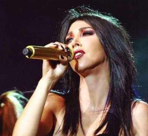 Məşhur müğənni Ərdoğana görə istintaqa çağırıldı 