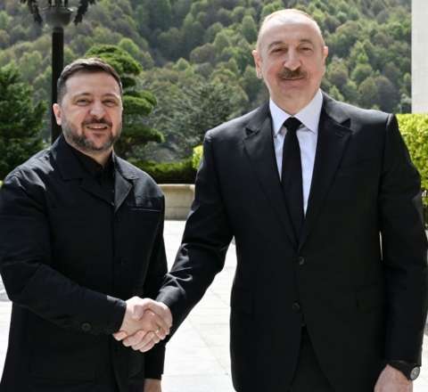Zelenski Qəbələdə: Əliyevlə təkbətək görüş keçirilir 