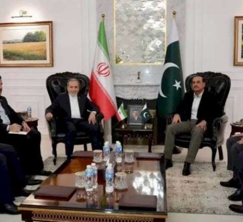 Əraqçı İranın şərtlərini Pakistan tərəfinə çatdırdı 