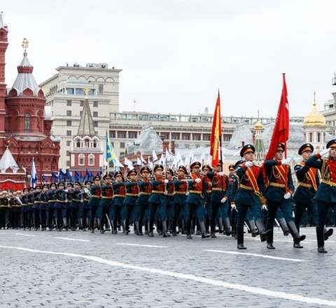 “Onlar Qırmızı Meydandakı parada qatılmayacaqlar” 