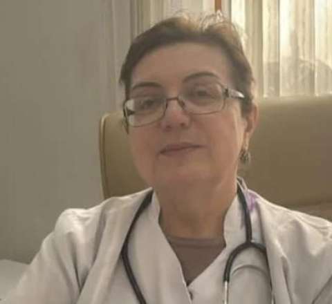 Saxta sənəd hazılamaqda günahlandırılan həkimə hökm oxundu - FOTO 