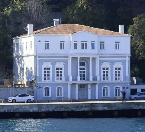 İstanbul məhkəməsindən yeni qərar: Rusiya, Türkiyə və varislərin bölüşə bilmədiyi villa 