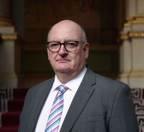 Britaniyanın yeni səfiri Azərbaycana gəldi 