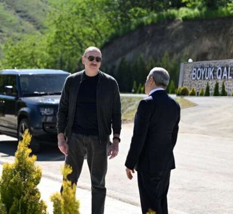 İlham Əliyev Şuşanın Böyük Qaladərəsi kəndində görülən işlərlə tanış oldu - FOTO