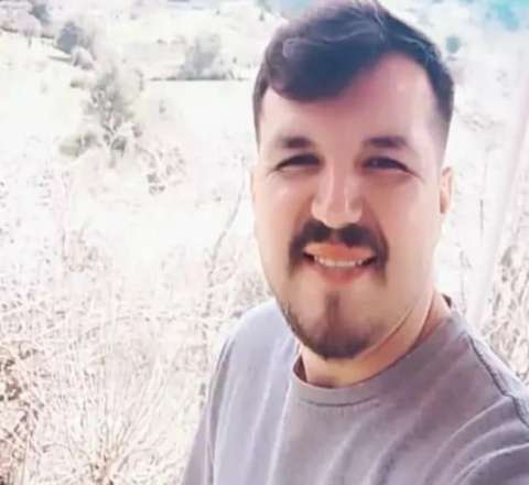 Ata 3 yaşlı oğlunu boğub öldürdü 