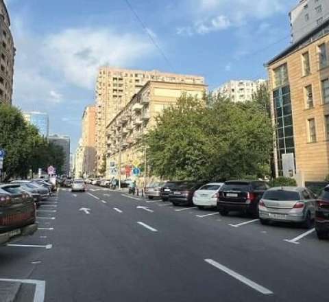Bu xəstəxanaların qarşısında parklanma ləğv edildi 