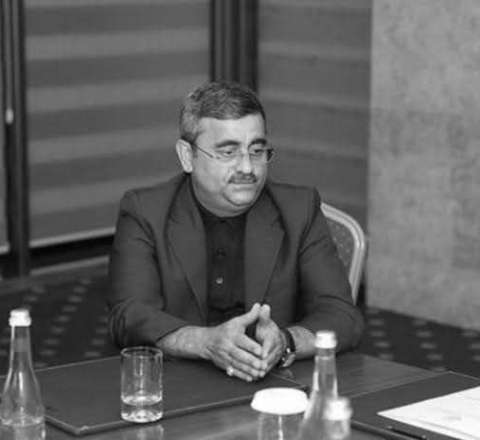 SON DƏQİQƏ: Sadıq Sadıqov vəfat etdi 