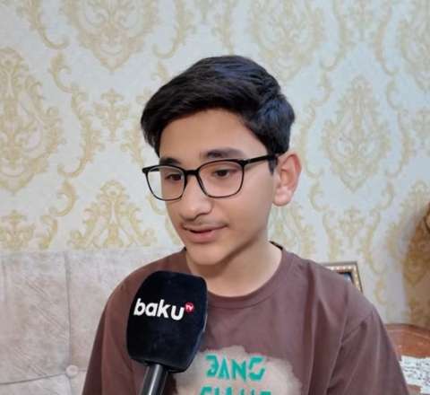 Azərbaycanlı şagird “WhatsApp”a bənzər tətbiq yaratdı - VİDEO