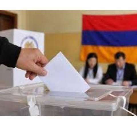 Ermənistanda seçki qanunvericiliyini pozduğuna görə 200 nəfər saxlanılıb 