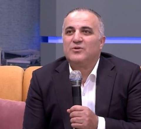 Müğənni işsizlikdən gileyləndi: “Müraciət etdim,  xeyri yoxdur”