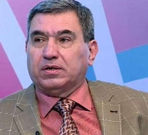 "Başqa qadınla münasibəti var idi, onu evdən qovdum" -  Əməkdar artistin keçmiş xanımı