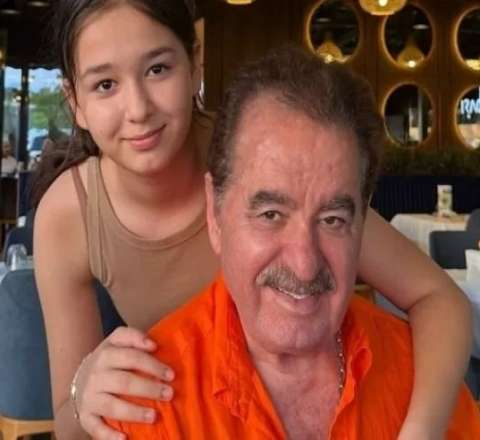 Tatlısəsin qızından müəmmalı təbrik 
