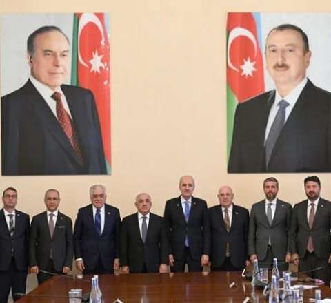 Əli Əsədov Numan Kurtulmuşla görüşdü 