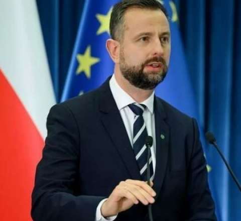 Varşavadan Kiyevə xəbərdarlıq: “Aİ üzvlüyünə gedən yol...” 