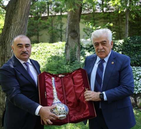 Rəşad Məmmədovun Türkiyədəki fəaliyyəti başa çatdı, Özbəkistana gedir 
