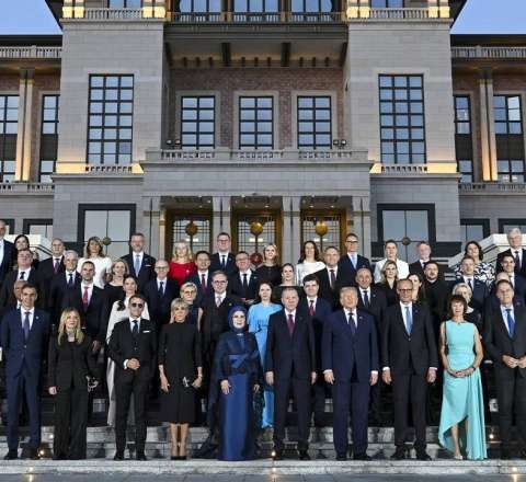 Dünya liderlərini heyran qoyan süfrə: Beştəpənin rəsmi şam yeməyində nələr var idi? 