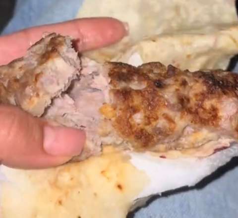 “Kabab iylənmişdi” –  “Malibu” restoranından şikayət - VİDEO