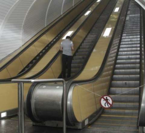 Metronun 28 May stansiyası ilə bağlı XƏBƏRDARLIQ 