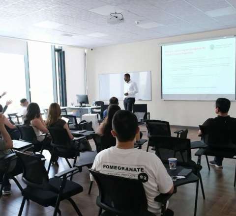 Qarabağ Universitetinin yeni proqramları Britaniya universitetləri ilə birgə hazırlanıb - FOTO