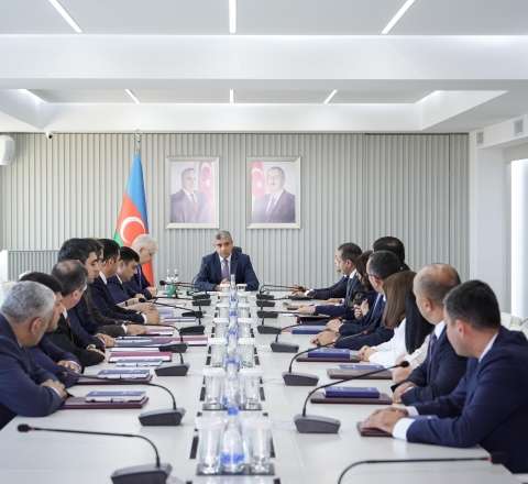Təltif edilmiş əməkdaşlara vəsiqələr və medallar təqdim olunub - FOTO