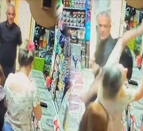 Bakıda mağazada qadını döyən saxlanıldı - VİDEO
