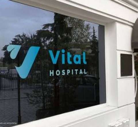 "Vital hospital"da ölən körpəni zibil paketində zirzəmiyə atıblar? - VİDEO