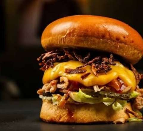 KFC, McDonald’s, "Popeyes"dən asılılığın səbəbləri AÇIQLANDI:  Niyə onlara can atırıq?