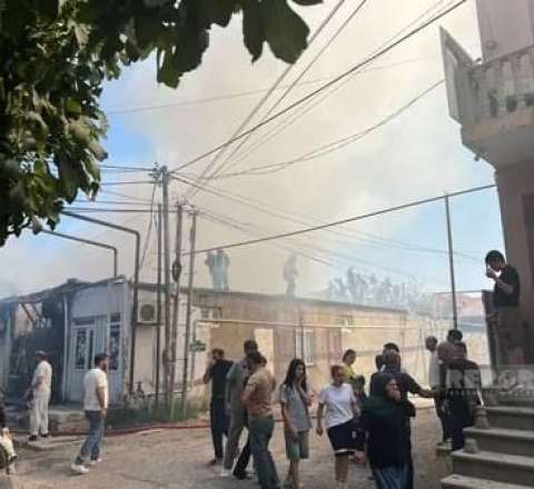 "Şuşa şəhərciyi"ndə "Al Market" yanır - FOTO 