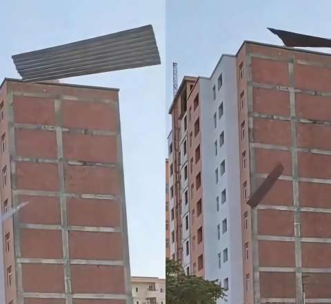 Bakıda güclü külək binanın damını  UÇURDU - VİDEO