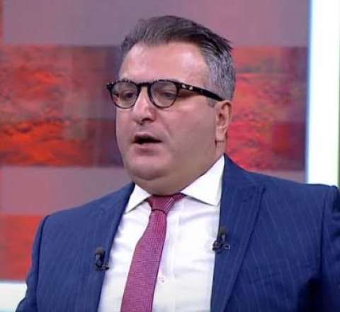 Məşhur türk jurnalist saxlanıldı -  TƏCİLİ