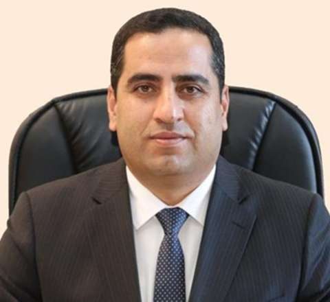Prezident bu başçını vəzifəsindən azad etdi 