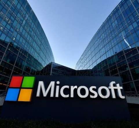 “Microsoft” “Nvidia”dan sürətlə uzaqlaşır 
