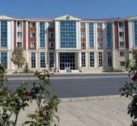 Azərbaycanda daha bir universitet bağlanır?