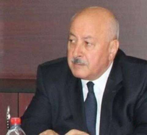 İcra başçısını təhqir etdi,  həbs olundu 