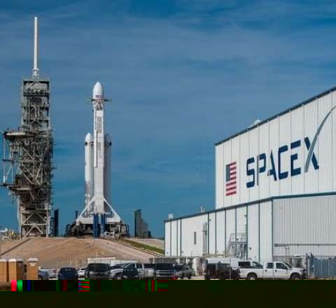 “SpaceX”dən rekord: 38 dəqiqəyə iki raket 