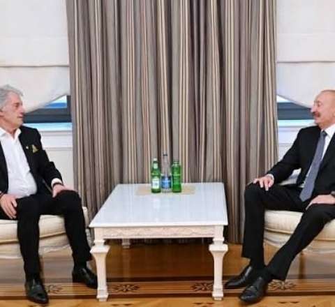 Yuşenko İlham Əliyevlə görüşündən yazdı:  20 ildən çoxdur...