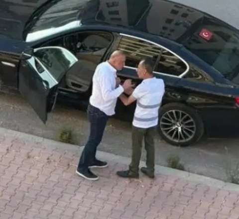 Deputatın bıçaqlanmasının  DETALLARI