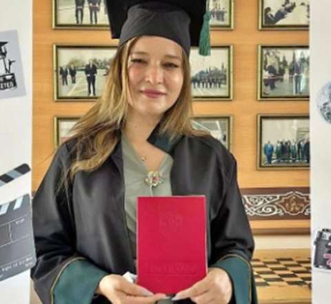 Şəhid anası tələbə adını qazandı  - FOTO