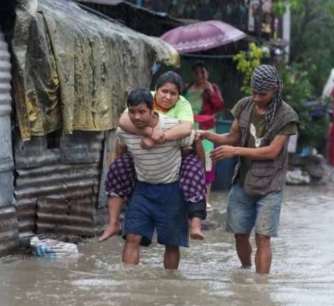 Nepalda daha bir DAŞQIN TƏHLÜKƏSİ:  Xəbərdarlıq edildi