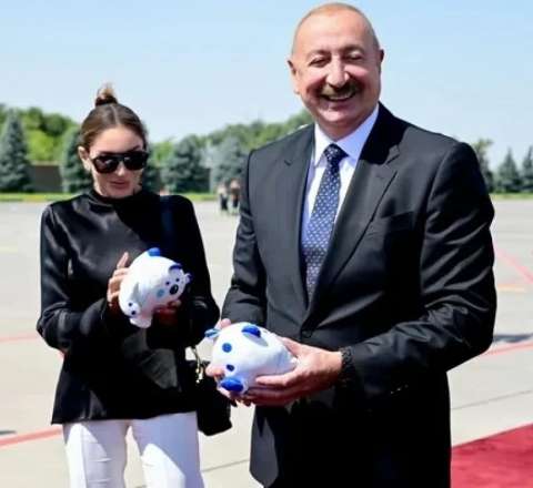 Prezident və birinci xanıma verilən  hədiyyə nədir?