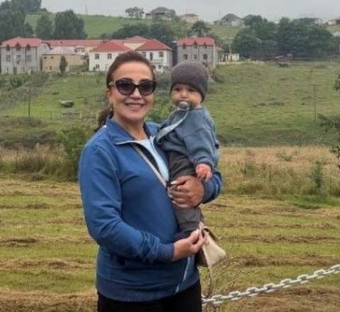 Xalq artistinin 1 yaşlı nəvəsi - FOTO