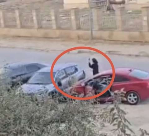 Bakıda ərinin xəyanətini öyrənən qadın maşınını çilik-çilik etdi - ANBAAN VİDEO
